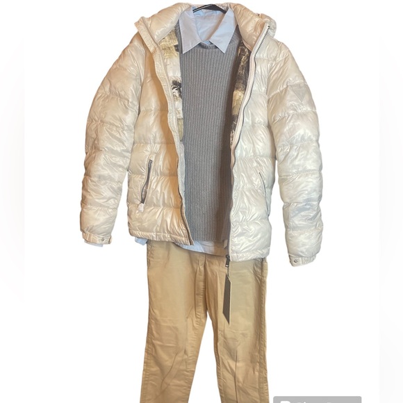 Guess Down Jacket - Picture 8 of 8